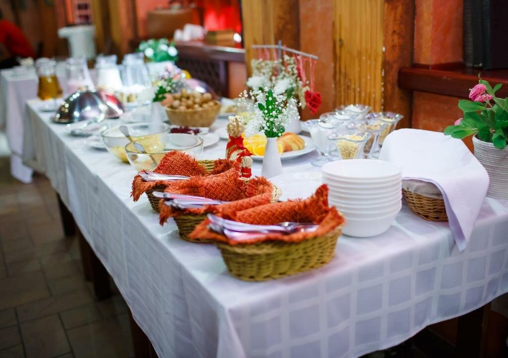 Гостиница Урал Шадринск-12