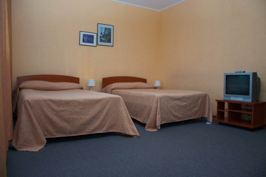 Гостиница Урал Шадринск-127