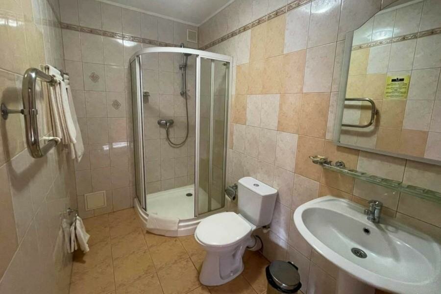 Гостиница Урал Шадринск-141