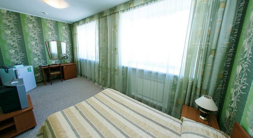 Гостиница Урал Шадринск-76