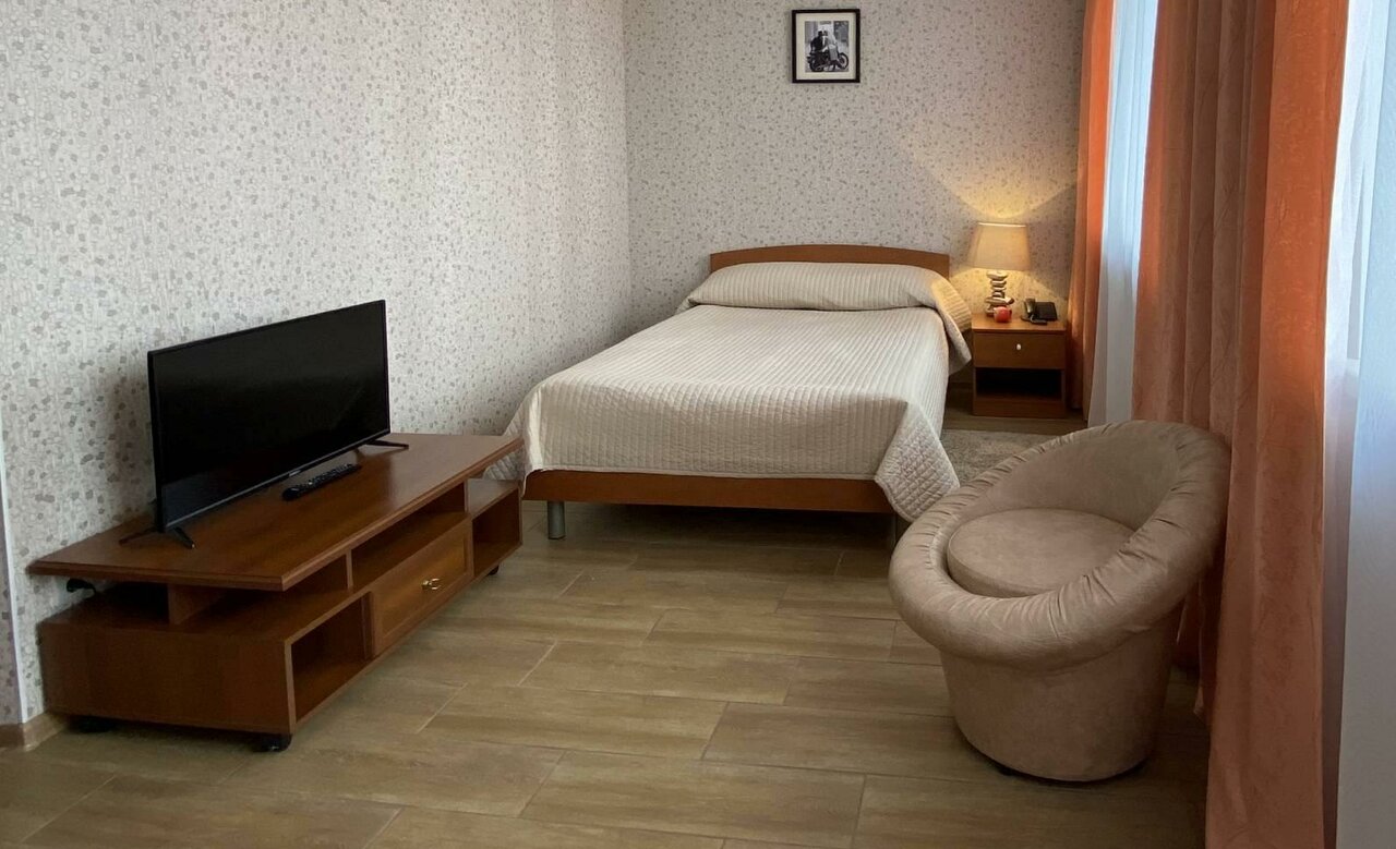 Гостиница Урал Шадринск-105