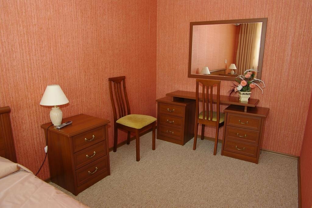 Гостиница Урал Шадринск-133