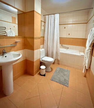 Гостиница Урал Шадринск Люкс-2