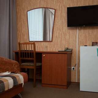 Гостиница Урал Шадринск 1-местный повышенной комфортности-2