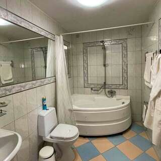 Гостиница Урал Шадринск Люкс Комфорт-3