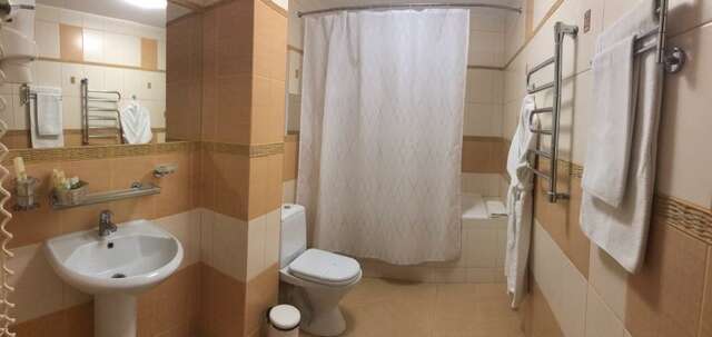 Гостиница Урал Шадринск-66