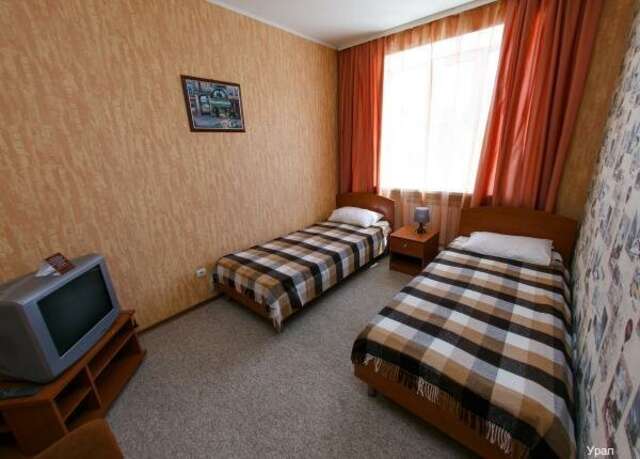 Гостиница Урал Шадринск-187