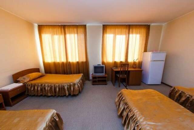 Гостиница Урал Шадринск-145
