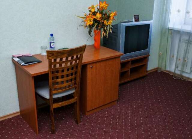 Гостиница Урал Шадринск-83