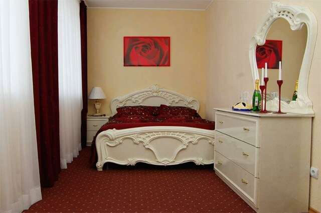 Гостиница Урал Шадринск-90