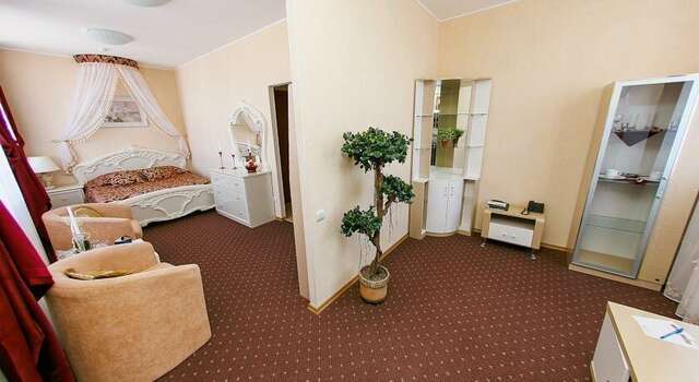 Гостиница Урал Шадринск-68