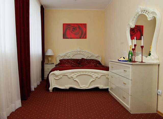 Гостиница Урал Шадринск-56