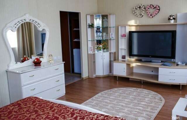 Гостиница Урал Шадринск-163