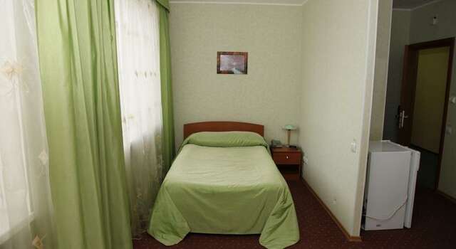 Гостиница Урал Шадринск-125