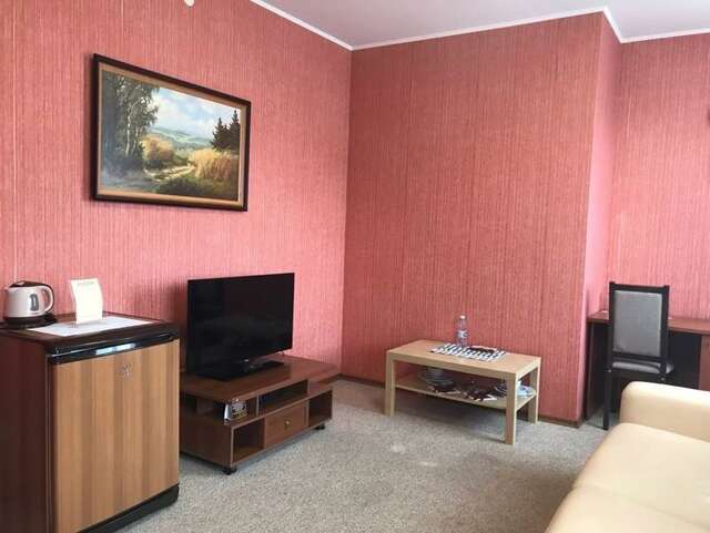 Гостиница Урал Шадринск-73